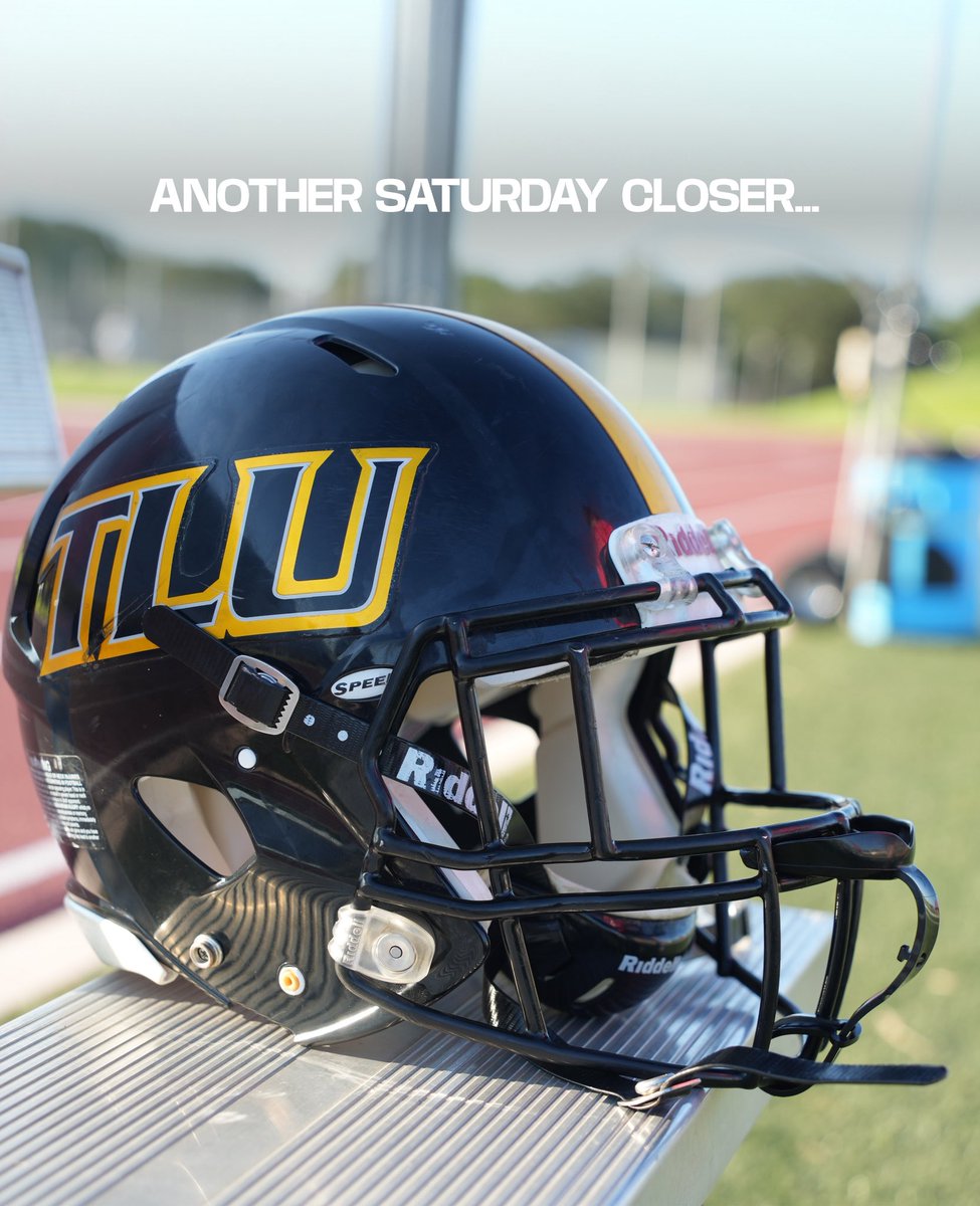 TLU_Football's tweet photo. Another Saturday Closer…🏈

#TooLiveU | #PupsUp https://t.co/WUt0dGUuHi