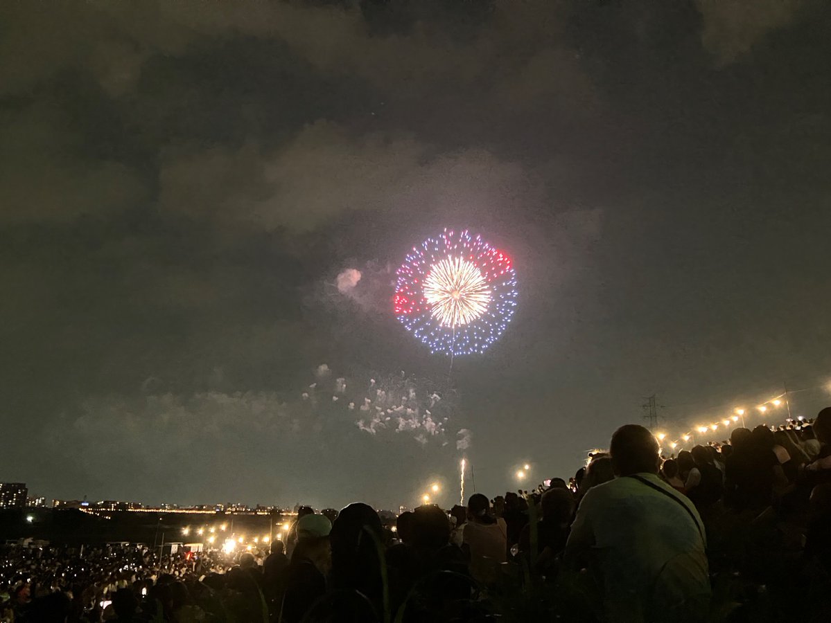 mutitujyo's tweet photo. 花火大会めっちゃ楽しかった！またすごく行きたい https://t.co/tkm6Lzsb5m