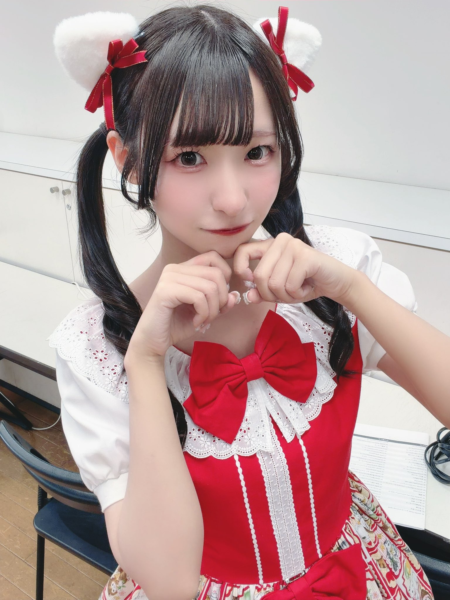ディアヴォ　モモチ　中国　ポラロイド 桃瀬あやな🧸🍑《ポジティブモンスター》 on X: 