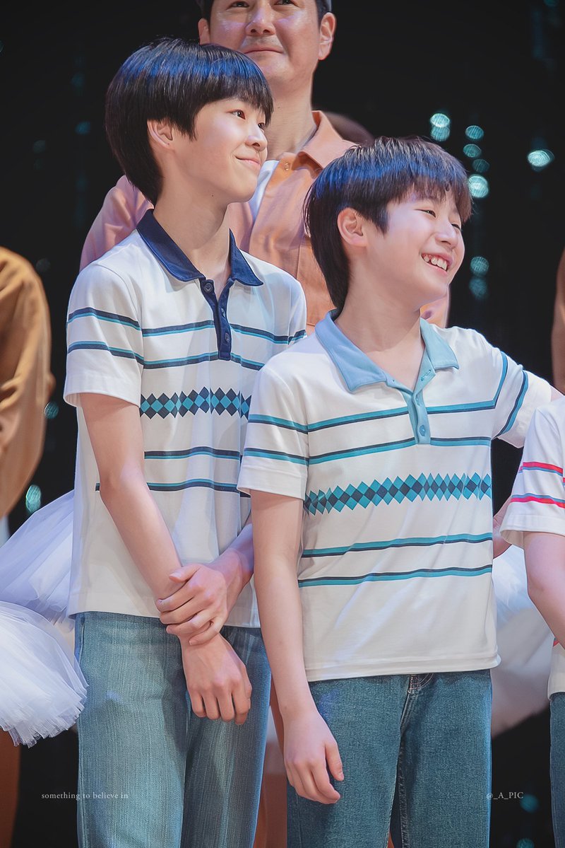 _A_PIC's tweet photo. 260726 빌리 엘리어트 밤공 #김승주 #김우진
김승주 빌리 | 김우진 빌리

해피해피 https://t.co/pVBOEAZJ9B