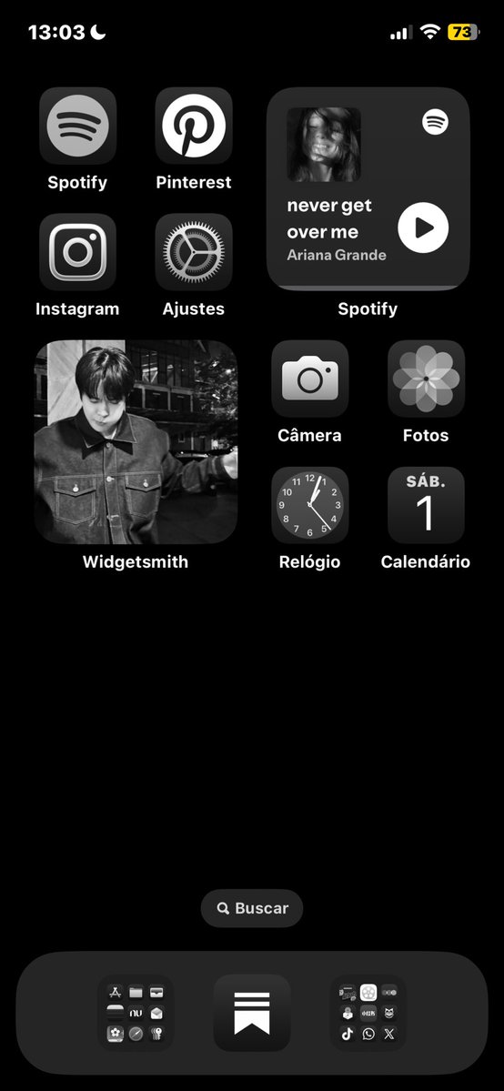 julinhapunkrock's tweet photo. #celulartwt e é a personalização mais sem graça do mundo https://t.co/rkZprXxOOm