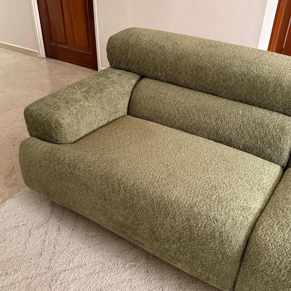 Olivesbeddings's tweet photo. Elevate your living space with the elegance of Olivesbeddings and interiors✨

Indulge in furniture designed to match your taste and elevate your lifestyle.

Send us a DM or call 08150804809, 09121962363 to place your order today. https://t.co/leWCRDRHeM
