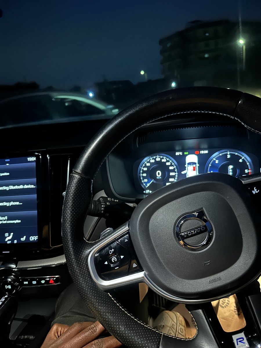 RLentrix's tweet photo. Night runs https://t.co/SaktJJuhEu