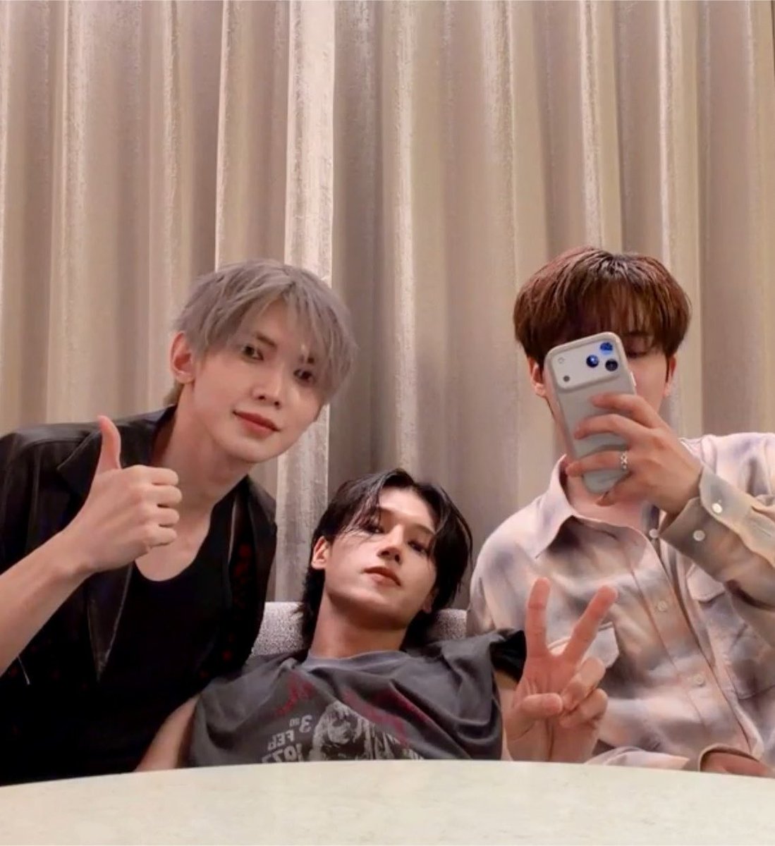 JWYcomfort's tweet photo. I LOVE THEM 🤣🤣🤣🤣🤣 https://t.co/oN4xH80h1e