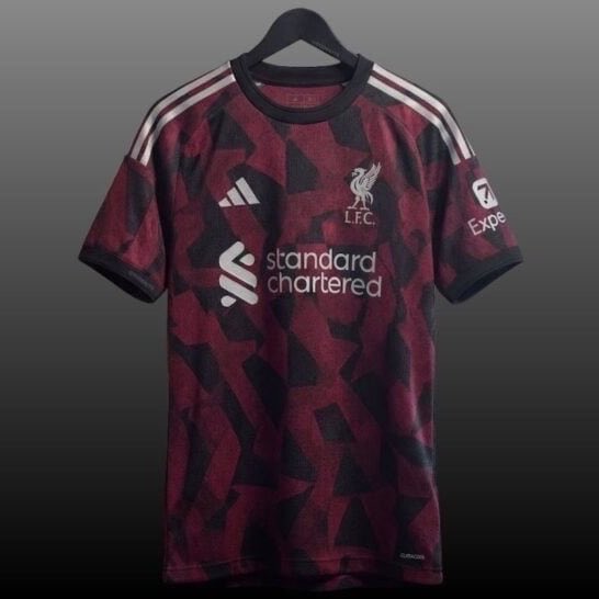 QofAnfield's tweet photo. This Liverpool third kit has insane aura.🥶
#LFC https://t.co/466PZuAjBH