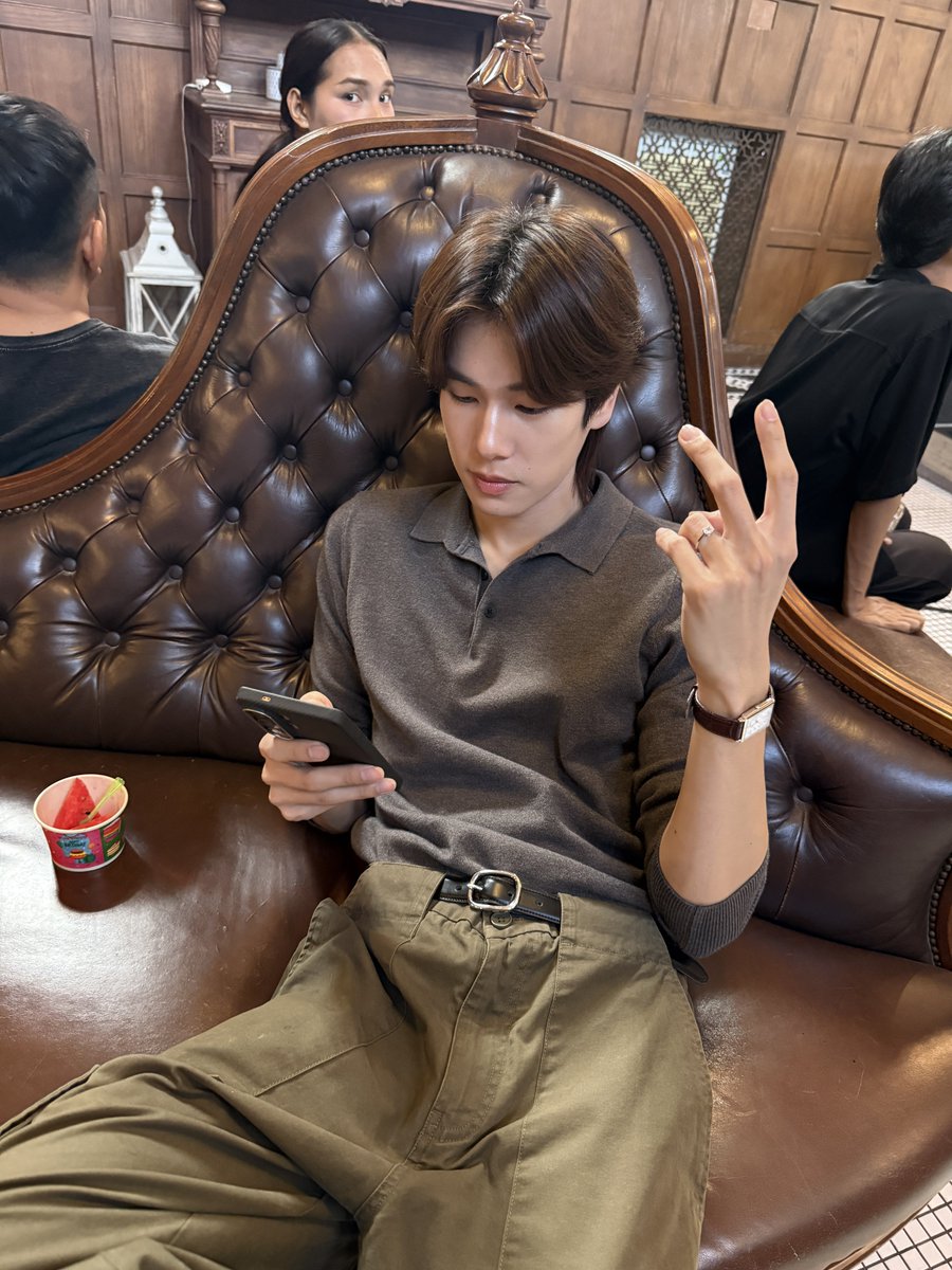 _ppspace's tweet photo. jeans_aeng

/แหวนเตะตา 💍✨

 #PeachandMeSerieFinalEP https://t.co/4rL8ck0j5O