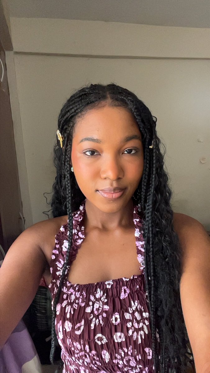 slimmwrites's tweet photo. Pre-outside pics https://t.co/pfBwmYOwue