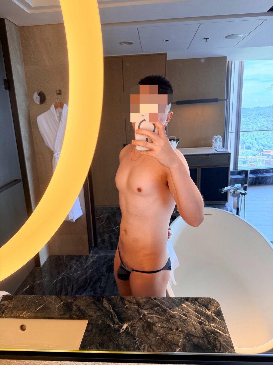 IW20180723's tweet photo. 我在这里，那你呢？ https://t.co/8XZzgbHJIZ