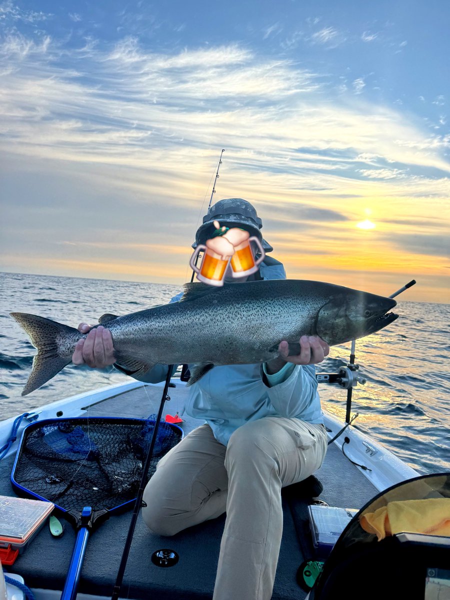 wrckDnRck's tweet photo. Carbon 14 with silver herringbone  flash for king salmon. 115 over 150ft

今朝はキングサーモンの食いつきがすご かった

#釣り
#Fishing https://t.co/yP0wfrlNpW