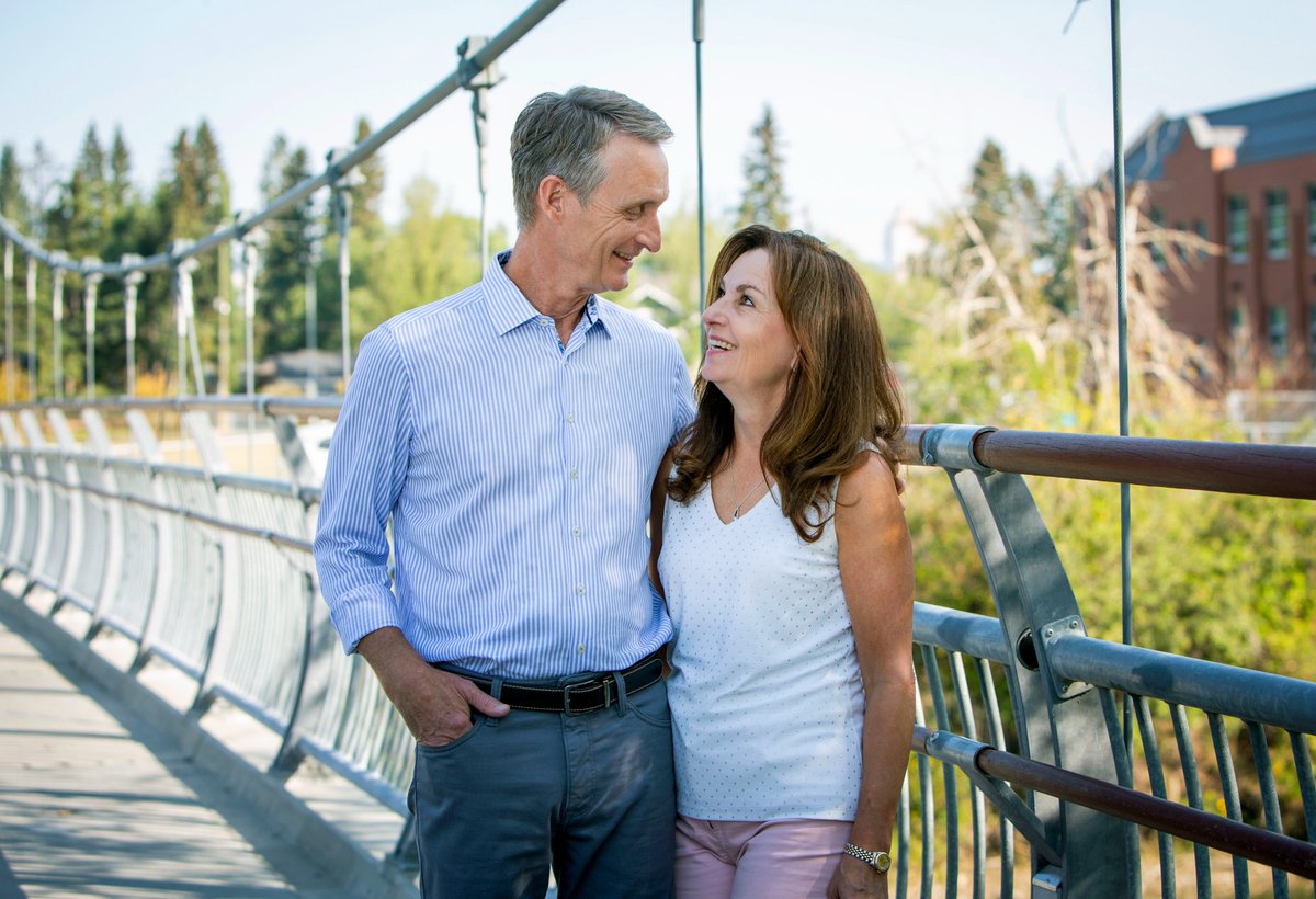 GregMcLeanYYC's tweet photo. Wishing everyone a fun and safe August long weekend. I'm pictured here with my wife Ruth Pogue enjoying the sunshine in Elbow Park. What a great time of year for a walk around beautiful #calgarycentre !
#yyc #cdnpoli #augustlongweekend https://t.co/QGGIFq97qL