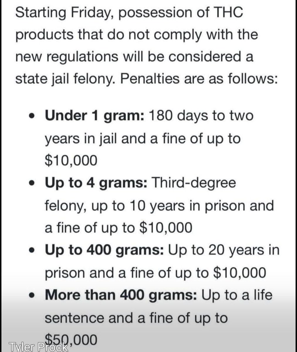 rabbitSZN2's tweet photo. @JezziiB All the while the folks passing these laws are doing bumps of coke off their male escort's chest https://t.co/IsjndtVEmp