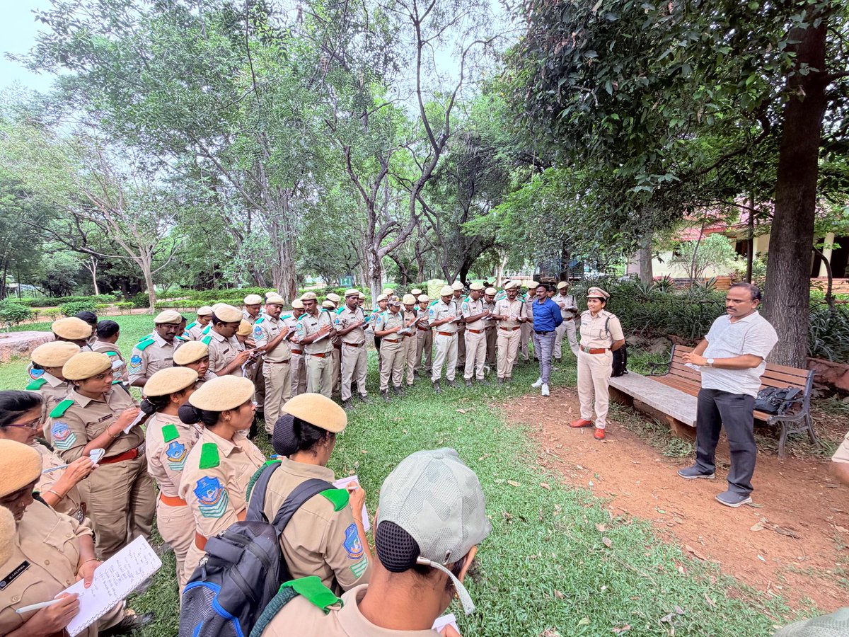 TGSFAHYD's tweet photo. #Aforestersjourney #fieldtrip 39th Batch FBO Trainees | TGSFA,Dulapally,Hyderabad.
📍Locations Visited:
 1. Forest Trek Park
 2. Moolika Vanam (Medicinal Plant Nursery)
 3. Mrugavani National Park 🦌🌳🦚🦌 @vinay_ifs @iprdtelangana @telanganafd @priyankaaIFS https://t.co/SxH4RpGlDJ