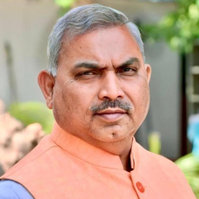 satynarayan4bjp's tweet photo. भारतीय जनता पार्टी के राष्ट्रीय सह-संगठन महामंत्री, कुशल मार्गदर्शक  आदरणीय श्री शिवप्रकाश जी को जन्मदिन की हार्दिक शुभकामनाएं।

ईश्वर से आपके उत्तम स्वास्थ्य, दीर्घायु और यशस्वी जीवन की कामना करता हूँ। 

@shivprakashbjp https://t.co/bjuKU2vFSw