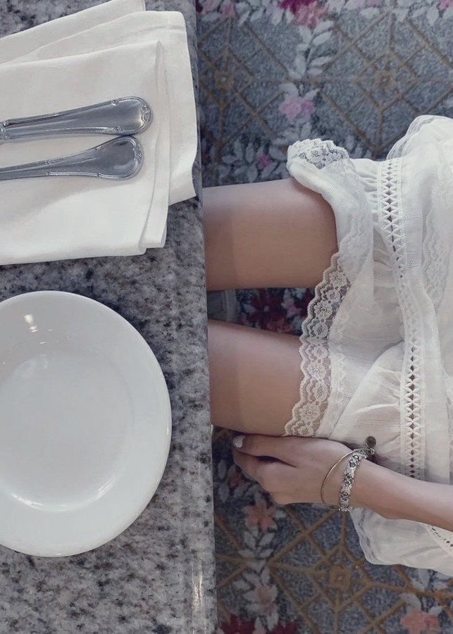 juneishungry's tweet photo. ╭──────────. ִ ࣪ ⋆ ೀ ─╮
       
     “ a junkorexic’s grocery list  “
        thread w/ thinspo ₊⊹. 🪡

╰─ ִ ࣪ ⋆ ೀ ──────────╯

#junkorexic  ,  #edrtwt  ,  #editwt https://t.co/bRvYnUqeFo