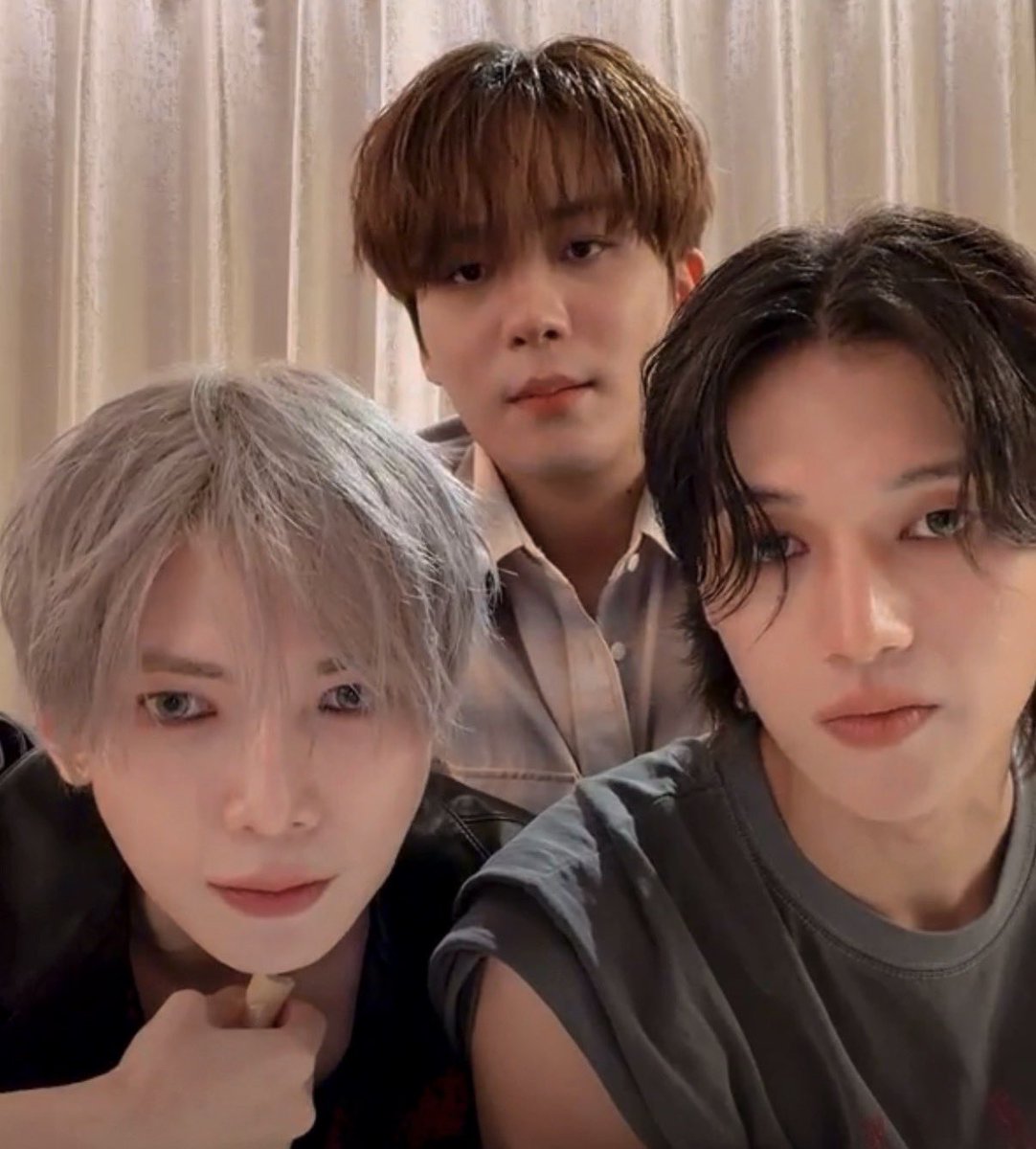 xmakxs's tweet photo. ⠀  ⠀                   🐶 🐻 🐱 https://t.co/YO5CeFFuSN
