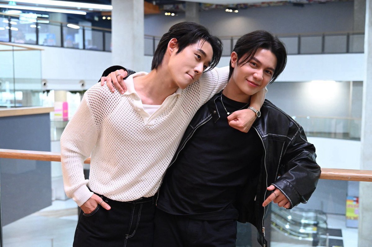 YouManiacSeries's tweet photo. พาเธอคนเดิมออกเดตทุกวัน อันนี้เรียกแฟนได้ยังคับ

#YouManiacSeriesQ28
#YouManiacSeries 
#GMMTV https://t.co/9PKzXloJjt