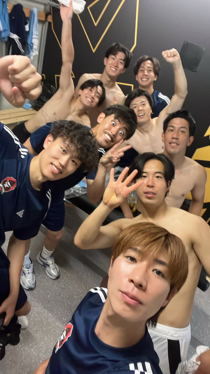 nakashun0516's tweet photo. かちかっちかっち！！ https://t.co/s7fTOVi7ZT