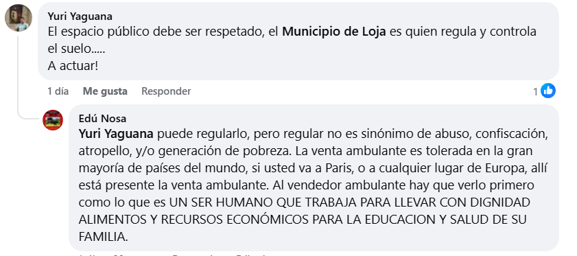 bolivar_lojan's tweet photo. De la Corte Constitucional

Desde Loja

Mi protesta ante la sentencia de la Corte Constitucional C.C.

Nro. de Caso: 0037-18-IN @CorteConstEcu 

Tipo de Acción: IN
Proceso de Origen:
Motivo: IN presentada contra el artículo 22 de la Ordenanza Metropolitana 321 del Distrito Metropolitano de Quito, cuyo contenido fue posteriormente reproducido en el artículo 315 del Código Municipal, que regula como medida cautelar el retiro de bienes, materiales u objetos relacionados con infracciones por el uso no autorizado del espacio público. La accionante alegó que la disposición vulneraba los derechos al trabajo y a la propiedad de los trabajadores autónomos, al permitir la retención de productos perecibles, y el debido proceso, por constituir una doble sanción. En consideraciones previas, la Corte verificó que la ordenanza impugnada fue derogada, pero que su contenido fue reproducido íntegramente en el artículo 315 del Código Municipal, por lo que efectuó el control de constitucionalidad sobre esta última disposición. En su análisis, la Corte concluyó que el retiro de productos perecibles constituye una medida cautelar y no una sanción administrativa, por lo que no configura una doble sanción. Además, señaló que su aplicación es constitucional siempre que responda a un criterio de última ratio, observe un margen de tolerancia jurídica frente a los presuntos infractores y garantice la adecuada conservación de los bienes retenidos mediante medios materiales efectivos. Por ello, la Corte declaró la constitucionalidad condicionada del artículo 315 del Código Municipal, estableciendo que el retiro de productos perecibles solo podrá aplicarse cuando resulte idóneo, necesario y proporcional, privilegiando la prevención antes que la sanción y asegurando la conservación de los bienes retenidos. 

En su voto salvado, la jueza Alejandra Cárdenas Reyes consideró que la disposición debió declararse inconstitucional, al estimar que la sentencia condicionó su constitucionalidad a protocolos y mecanismos administrativos ajenos al contenido normativo de la disposición, pese a reconocer la intensa afectación que la retención de productos perecibles puede generar sobre los derechos al trabajo y a la propiedad.

De la ley LEY DE DEFENSA Y DESARROLLO DEL TRABAJADOR AUTÓNOMO Y DEL COMERCIANTE MINORISTA promulgada en noviembre de 2022

CAPÍTULO SEGUNDO DE LOS DERECHOS Y OBLIGACIONES 
Artículo 4.- Derechos de las personas dedicadas al trabajo autónomo y/o al comercio minorista. Son derechos de las y los trabajadores autónomos y de las y los comerciantes minoristas, los siguientes: 

a. El trabajo, en todas sus formas e iniciativas, utilizando los espacios adecuados de conformidad con la normativa jurídica dictada por los gobiernos autónomos descentralizados, en el ámbito de su competencia; 
b. La capacitación gratuita, en los diversos campos ocupacionales, que coadyuve a su desarrollo individual y mejore sus condiciones de vida;

Artículo 12.- Prohibición de confiscación. Se prohíbe toda forma de confiscación, requisa, decomiso, incautación, apropiación, desposeimiento o cualquier otra medida punitiva que involucre la privación de fabricar, producir, distribuir y comercializar bienes y/o servicios, de las y los trabajadores autónomos y de las y los comerciantes minoristas, en los espacios públicos autorizados por la autoridad competente, siempre y cuando cumplan con la normativa jurídica dictada por los gobiernos autónomos descentralizados, en el ámbito de su competencia. Todo acto normativo que disminuya o menoscabe los derechos de las y los trabajadores autónomos y de las y los comerciantes minoristas carecerá de validez y eficacia jurídica. 

Artículo 13.- Prohibición de producción y comercialización. Se prohíbe a las y los trabajadores autónomos y a las y los comerciantes minoristas fabricar, producir, distribuir y comercializar toda clase de bienes y/o servicios que se encuentren prohibidos por la ley o sean de dudosa procedencia.

C0NCLUSIÓN
Los concejales nos deben la ordenanza relativa; hice una comisión general exigiéndola pero algunos concejales hasta me insultan creyendo que con eso matan al capibara y nada de generar la ordenanza.

Entre tu pueblo y mi pueblo hay un punto y una raya que llaman frontera y entre la sentencia de la C.C. y la LEY DE DEFENSA Y DESARROLLO DEL TRABAJADOR AUTÓNOMO Y DEL COMERCIANTE MINORISTA hay antinomia.

Matata hakuna a la antinomia.