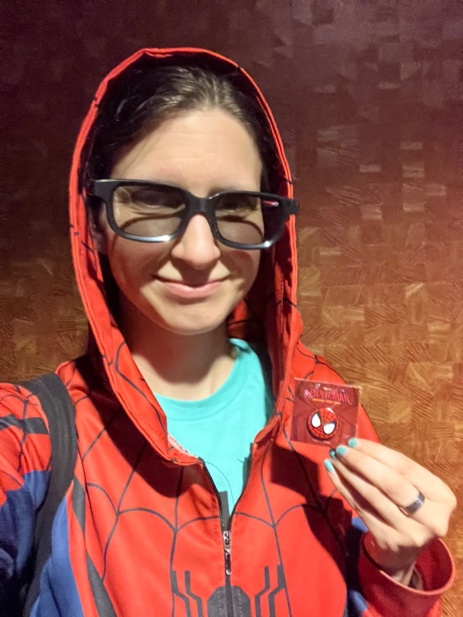 allifromchicago's tweet photo. Of course I had to come celebrate Spiderman Day by watching it in 3D..and get the BND Spidey pin!
#ThirdTime
#SpidermanDay
#AMCisamazing
#SpidermanBrandNewDay https://t.co/XJDyLVcLiB