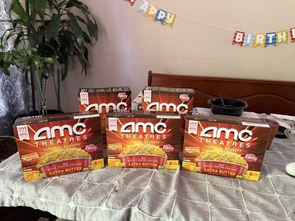 ZenCloud8's tweet photo. Once you have the bestโฆyou can never go back! #AMC #AMCPopcorn #Best ๐ฟ๐๐ https://t.co/FkACN3zsoR