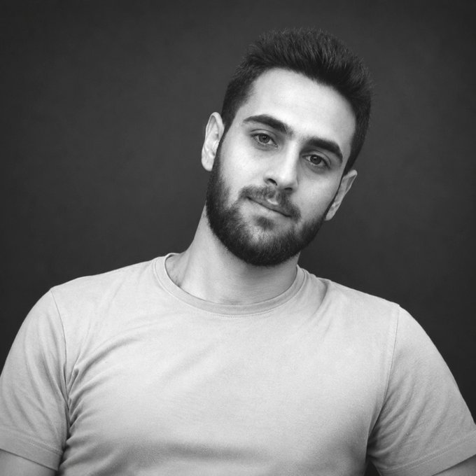 isaacrrr7's tweet photo. Este es Arvin Kheirkhahan, de 20 años, quien fue arrestado por participar en las protestas de enero.

Fue ejecutado esta mañana por el régimen islámico.

El régimen islámico no tiene derecho a existir. https://t.co/HbfkKsYt6Y