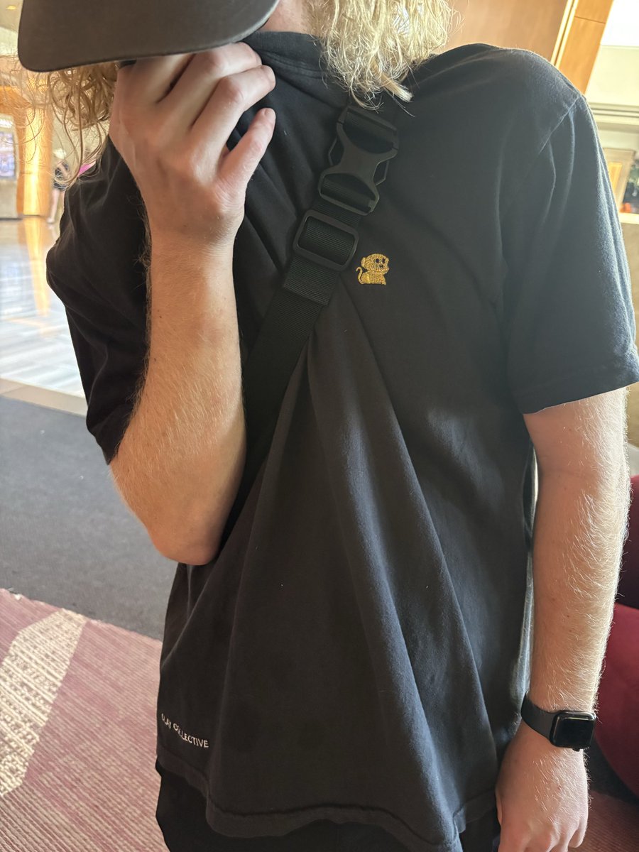 ILikeCardano's tweet photo. Kicking it with the yellow monkey @tpat_eth is always lit as hell. https://t.co/INflyW8ytJ