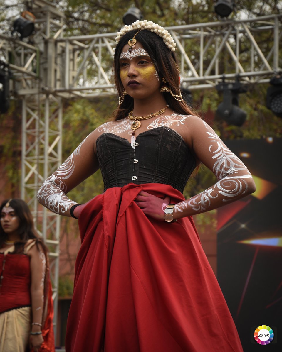 ZephyrCvs's tweet photo. #ClickWithZephyr #Photography #Videography
#Invision26 #Tatva26 #DUFest #AnnualFest
#DelhiUniversity #ZephyrCVS https://t.co/NDiuZBj94T