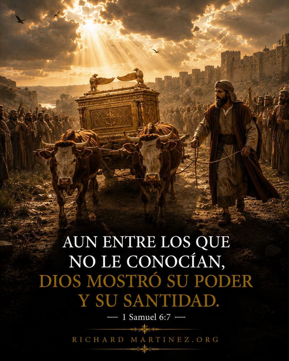 cantanterichard's tweet photo. “Y las vacas tomaron el camino derecho hacia Bet-semes… sin apartarse ni a derecha ni a izquierda.” — 1 Samuel 6:12

Cuando los filisteos devolvieron el arca del pacto, pensaban que todo era un experimento. Colocaron el arca sobre un carro nuevo, unieron dos vacas que nunca habían sido guiadas por ese camino y esperaron para ver qué sucedería.

Pero Dios hizo lo imposible. Aquellos animales caminaron directamente hacia el lugar señalado, sin desviarse. No había un conductor visible, pero sí una mano invisible dirigiendo cada paso.

Ese día quedó claro que el poder de Dios no depende de quién lo reconozca. Él sigue siendo soberano, incluso en medio de quienes dudan de Él. Cuando Dios decide manifestarse, nadie puede detener Sus propósitos.

Muchas veces nosotros también enfrentamos caminos inciertos. No sabemos cómo llegaremos al destino, ni entendemos por qué suceden ciertas cosas. Sin embargo, el mismo Dios que dirigió aquel carro sigue guiando hoy la vida de quienes confían en Él.

Quizás hoy no ves la dirección completa, pero Dios sí. Él puede abrir un camino donde parecía no existir, ordenar lo que parecía un caos y demostrar Su poder cuando todos creen que es imposible.

Confía en Su dirección. Aun cuando no comprendas cada paso, Él nunca pierde el control de la historia ni de tu vida.

Hoy recuerda: cuando Dios guía el camino, no hace falta entenderlo todo; basta con seguir confiando.

✍️ Escribe en los comentarios la frase: “Dios guía el camino.”

📖 Y si este mensaje fortaleció tu fe, compártelo para que alguien más recuerde que el Dios que dirigió el arca sigue guiando los pasos de Su pueblo hoy.
#motivationalquotes #motivationalquote #RichardMartinez