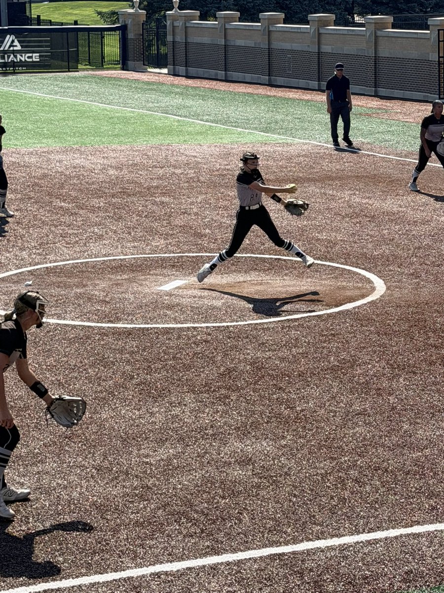 PaigeHighfill29's tweet photo. 14U has officially come to an end, and what a week it was in Indianapolis. We finished 2nd out of 104 teams, and I couldn’t be more proud of this team. We battled with heart against the best teams in the country all week and came up just one run short in the championship game.

This season was filled with growth, resilience, and unforgettable memories. Thank you to our coaches, teammates, families, and everyone who supported us along the way. Excited for what’s next!

@AMAHouTX2029 @DeerPark_SB @ExtraInningSB @LineDsoftball @TopPreps @Bullpenevents @thealliancefp