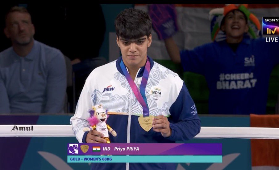 TheKhelIndia's tweet photo. 📸 PODIUM PICTURES FOR 60KG 

- Priya Ghanghas wins the Gold 🥇 https://t.co/nXDmlzUe1s