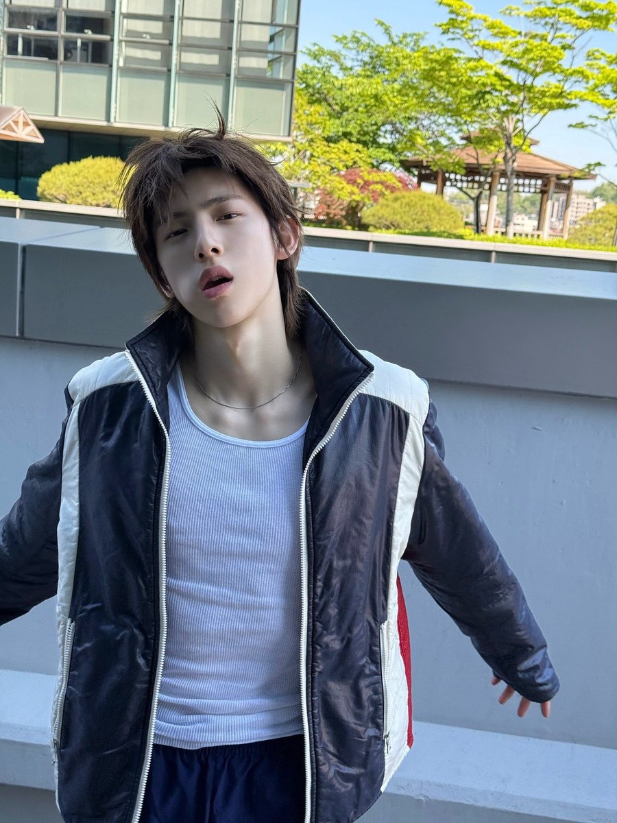 JH tweet media
