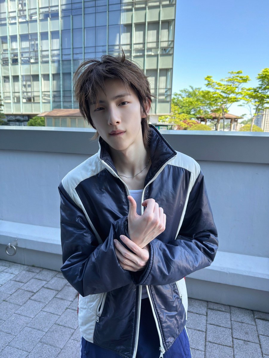 JH tweet media