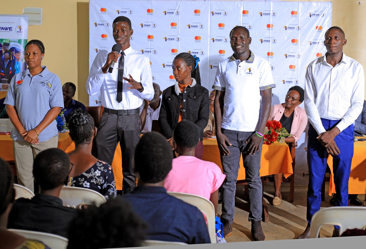 FAWEUganda's tweet photo. @upikuganda @MastercardFdn @FAWEAfrica @Educ_SportsUg @utclira @UgandaUpik @Hygiene1958 @GovUganda @FAWEZim @FaweEthiopia @FaweTanzania @FAWE_Zambia @susan_opok @Busitema1 @gimuguni65376 When participants become mentors! HEAP participants Cohort 2 sharing their testimonies with the new cohort at Mbale School of Hygiene, one of the awarding ceremony & orientation program centres. #FAWEHigherEducationAccessProgram https://t.co/sfpWWKicWG