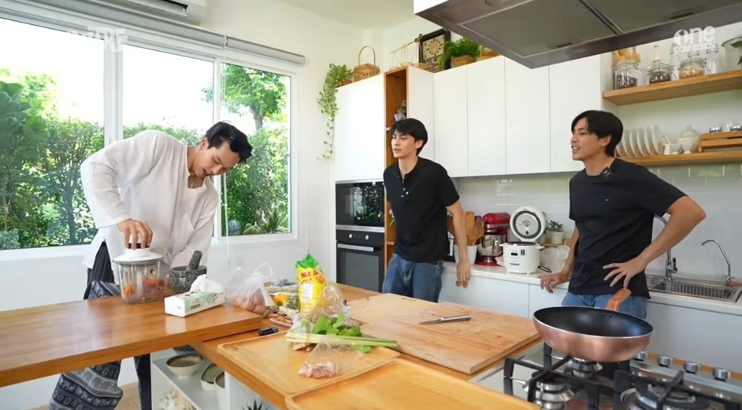 Pupapop_Fc's tweet photo. วันนี้ขอบคุณพี่ตรีที่ชวนน้องพูม่ามาเอ็นจอยกับ #ActivitreEP3 สนุกสุดๆ ไว้มีโอกาสฝากเลี้ยงน้องพูม่าอีกนะค้าบบ🫶🏻

ขอบคุณพี่ๆ ทุกคนที่เอ็นดูเจ้าจิ๋วพูม่าด้วยนะค้าบ ฝากติดตามและเป็นกำลังใจให้น้องกันเยอะๆ แล้วเจอกันใหม่ ราตรีสวัสดิ์ฮะ🌙🤍

TRE JES PUMA KHONCOOL

#puma_kk #PumaPupapopFC https://t.co/KPKJpgcQRh