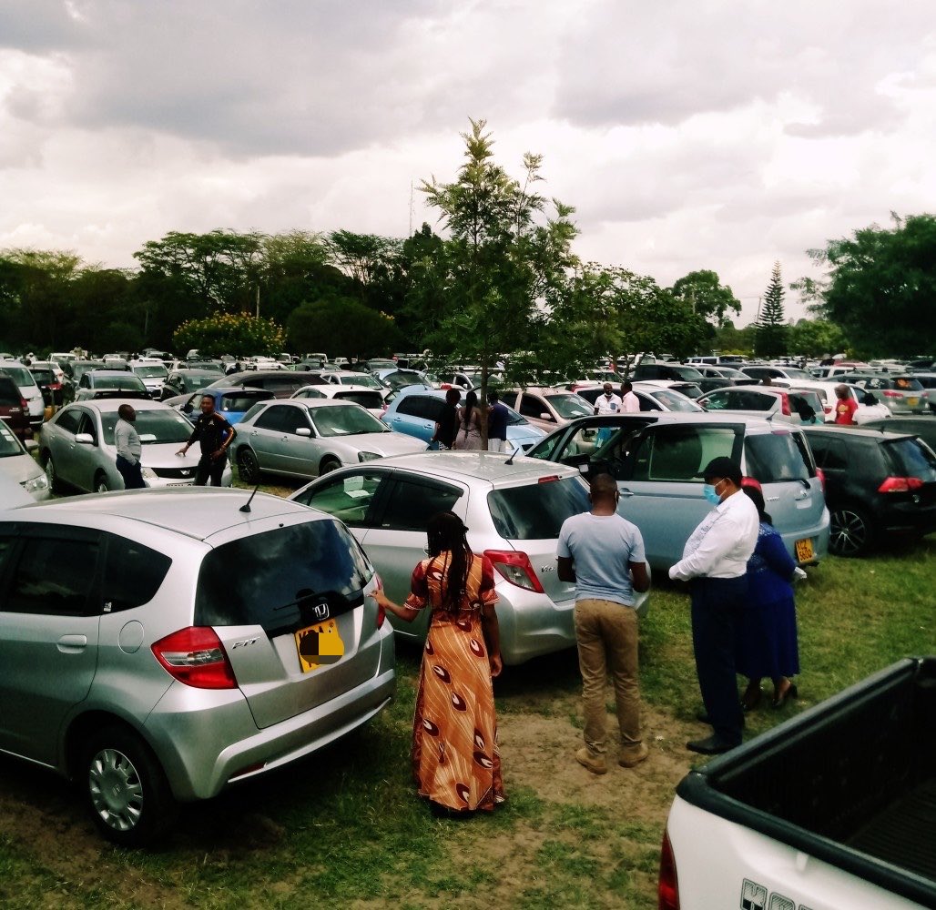 Vickyjr's tweet photo. I am seeking information about how the Jamuhuri Car Bazaar work to see if I can consider it as a platform to market gari_me. Any information will be appreciated. https://t.co/lrydZvAe4z