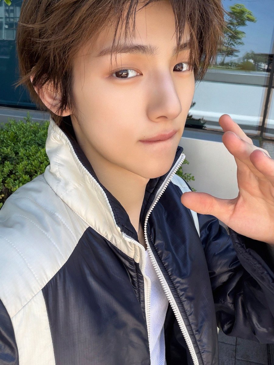 JH tweet media
