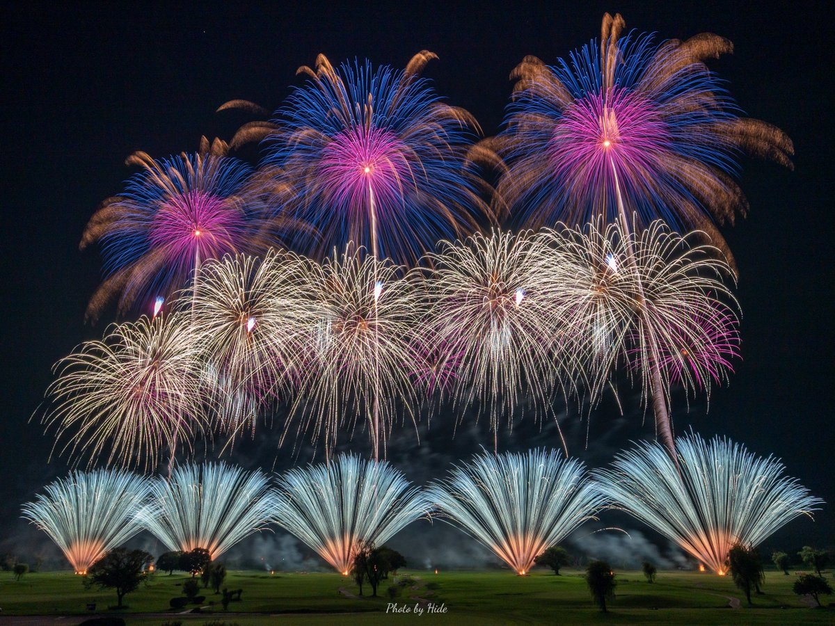 HidePhoto_2021 tweet picture