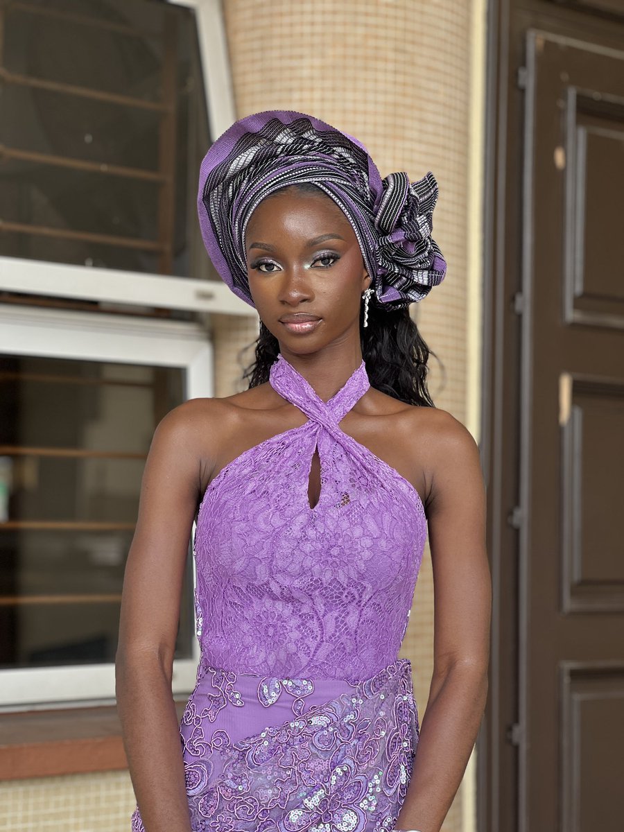 FolasadeOlukoju's tweet photo. I love celebrating love 💜 https://t.co/48l1PFfzst