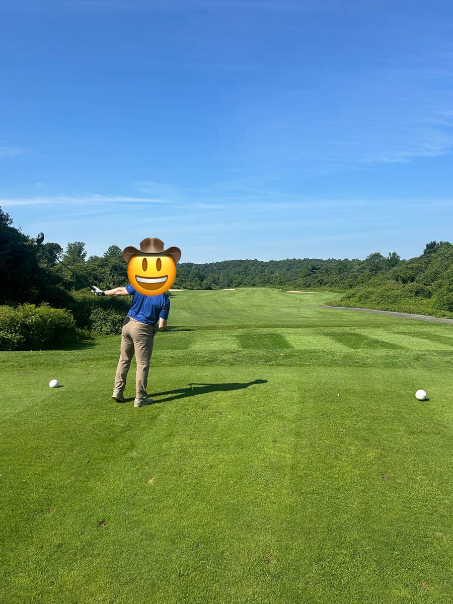 DialDraper's tweet photo. Scrambled with my buddy today and shot an 82.
If you knew how bad at golf I was you’d know that gets me JUICED.
Also, shoes ripped after first drive so had to play in sneaks #adversity
Funny pic of me #selfdox hitting the “HANG ONNNNN” https://t.co/ha92EKRkLb