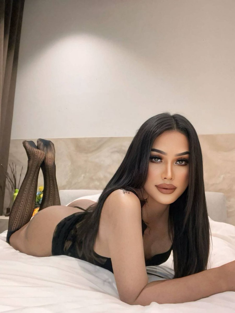braambrkds's tweet photo. #ladyboy_riyadh. 
#ladyboy_saudi. 
#ladyboy_both_in_riyadh. 
 🌸🌸🌸🌸
❤️❤️❤️❤️ https://t.co/se5b0BKg7V