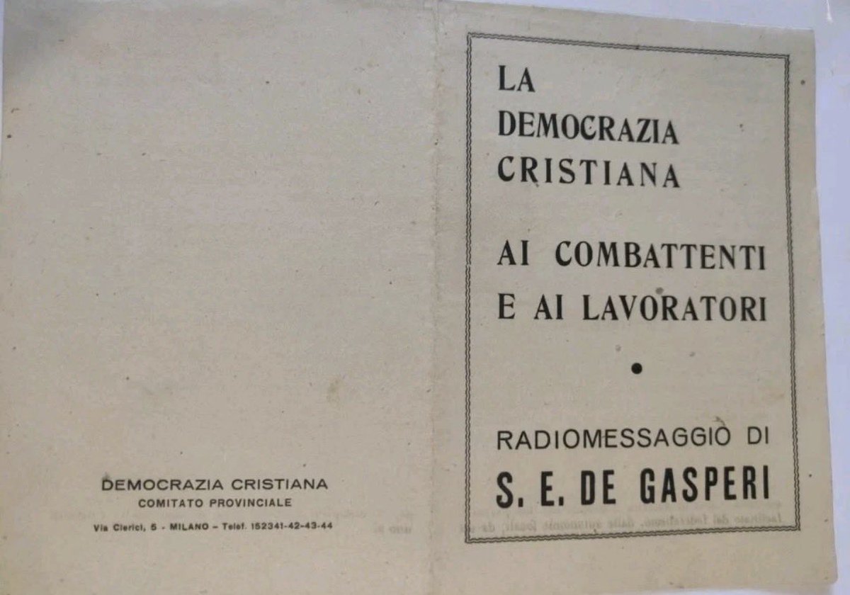 AntFuniciello's tweet photo. Ultimi acquisti #bibliotecaantifascista #degasperi #parri #mauriziovalenzi https://t.co/wsBAtNaVOs