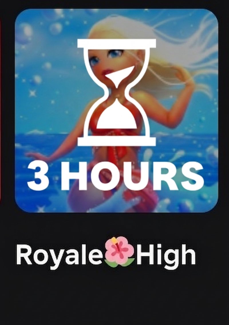Lassienico's tweet photo. OMG admin abuse in royale high? THE DAY HAS COME https://t.co/mtfHEdEkuW