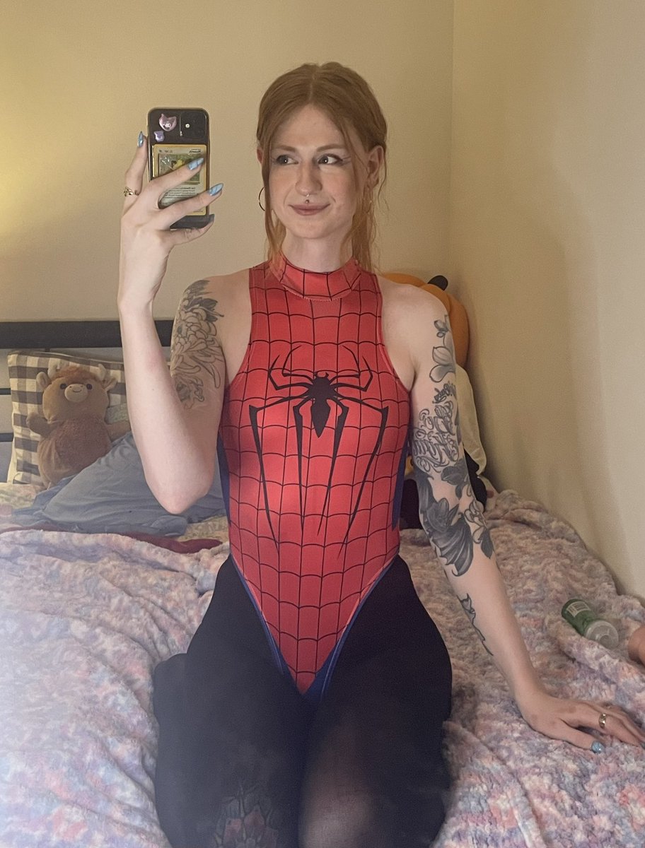 cloudysprinkles's tweet photo. genuinely used to read spider-man comics online in the school library because i didn’t have any friends. i didn’t know you could transition then. if only younger me could see me now, she’d be so happy❤️ https://t.co/xQnKFFgAda