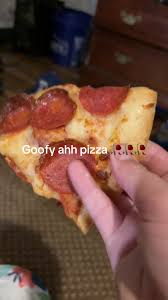 NotReal905's tweet photo. @FNaF_FoxyGaming @YouTube https://t.co/wrer3kHQz2