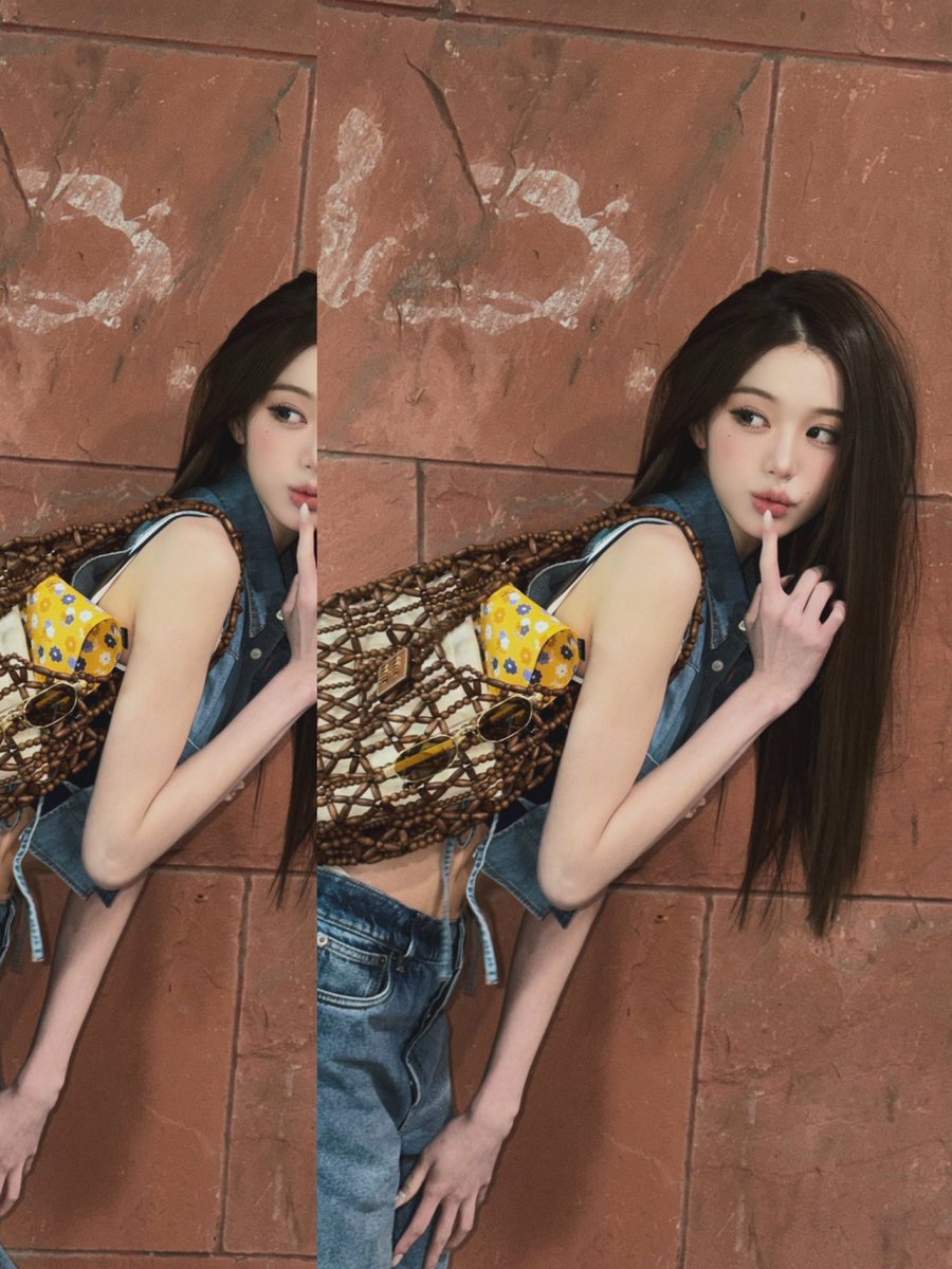 eatsbreads's tweet photo. then you realize she's right there
and you're at home like
"damn she can't compare" https://t.co/0fRTVJMUpE