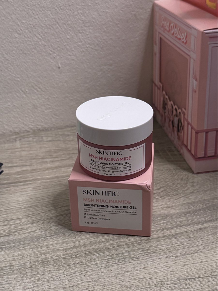satomi_k2's tweet photo. ส่งต่อ SKINTIFIC 
มอยส์อัพผิว 🌷✨  
100รส✅ (281)

สนใจเดมมาน้า💌

#ส่งต่อสกินทิฟิค #ส่งต่อสกินแคร์มือ2 #ส่งต่อเครื่องสำอาง #ส่งต่อสกินแคร์ #SKINTIFIC #SkintificThailand #ตลาดนัดเครื่องสำอาง https://t.co/U7fV6Ejjcl