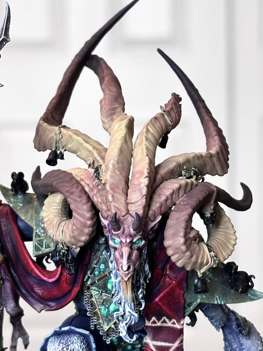 VileCamm's tweet photo. Still have a lotta work to do but it feels good to have a solid base on the last big section of Vizzik 

#warhammer #warhammer40k #warhammercommunity #paintingwarhammer #skaven https://t.co/wE1YsT3PEZ