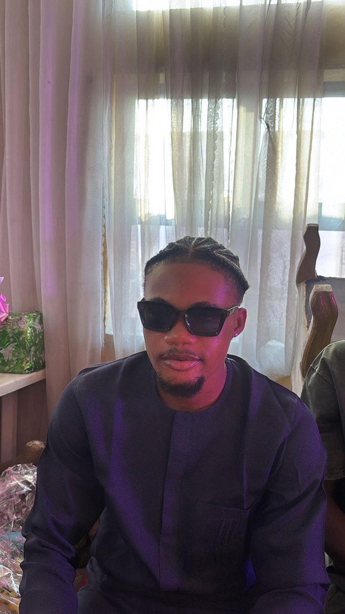 santokapel's tweet photo. see as i de tasan, see as u de swegbe🫩 https://t.co/1x9XDLKF8o