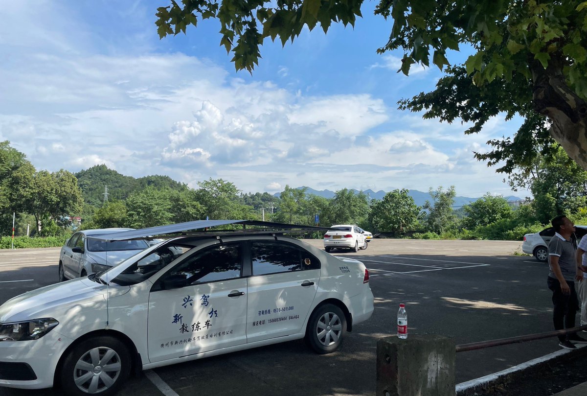 Lonnie18373's tweet photo. Just aced my driving test! First time behind the wheel + a few wobbly turns + a super patient instructor = my new driver’s license.  Feeling like a total road pro (for now!)， https://t.co/l6d62FCuIl