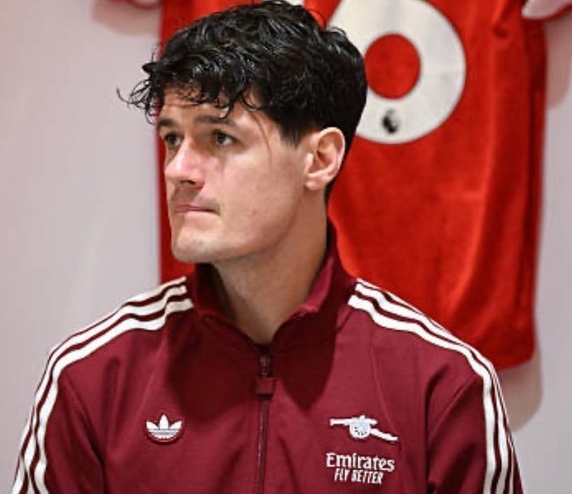 ChetuniHQ's tweet photo. 🚨🎙️| Christian Norgaard | 🗣️
On leaving Arsenal for Everton:

"I feel very emotional that I am leaving Arsenal. This club is a club you wouldn't want to leave because of the togetherness and the manager — we're a big family."

"I came in, spent one season and left as a Premier League winner and a Champions League finalist. I am grateful for everything this club has given me in this past one year. The memories will remain with me always."

"A new chapter awaits at Everton. Though I leave, I'll always be a Gunner."

With all our hearts, we wish you goodluck at Everton except when you play against us. 😉